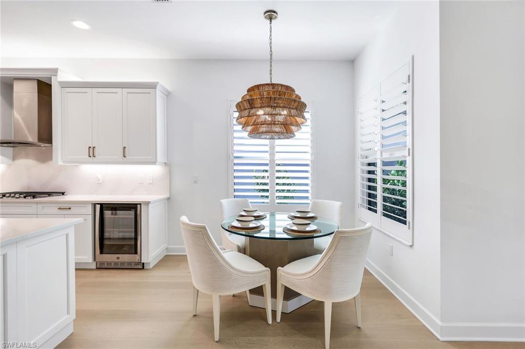 VALENCIA TRAILS - Residential