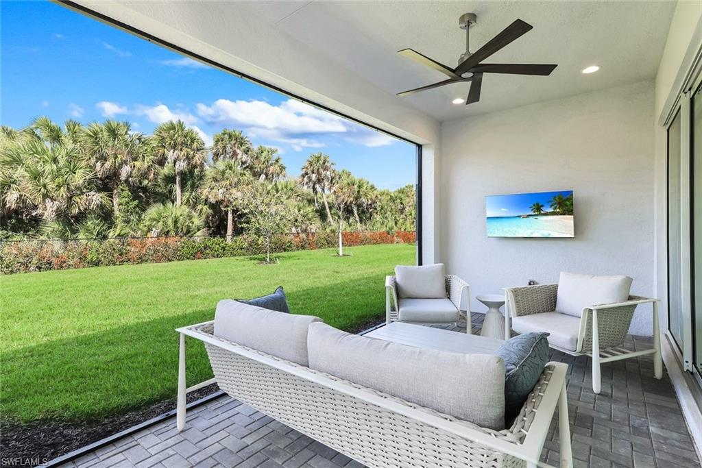 VALENCIA TRAILS - Residential