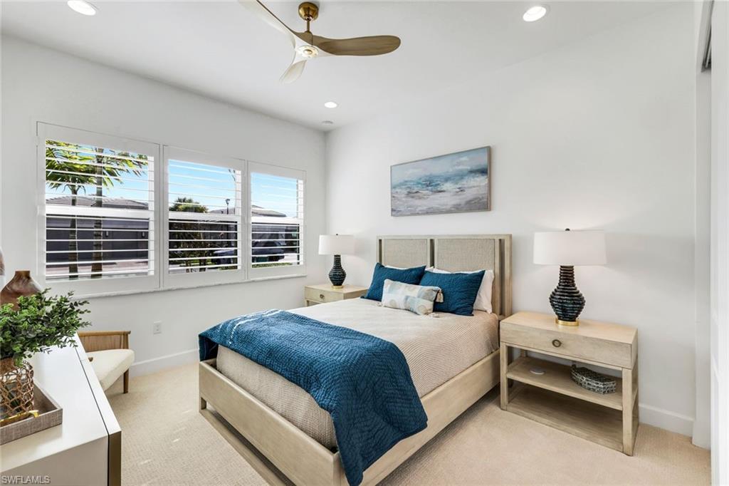 VALENCIA TRAILS - Residential