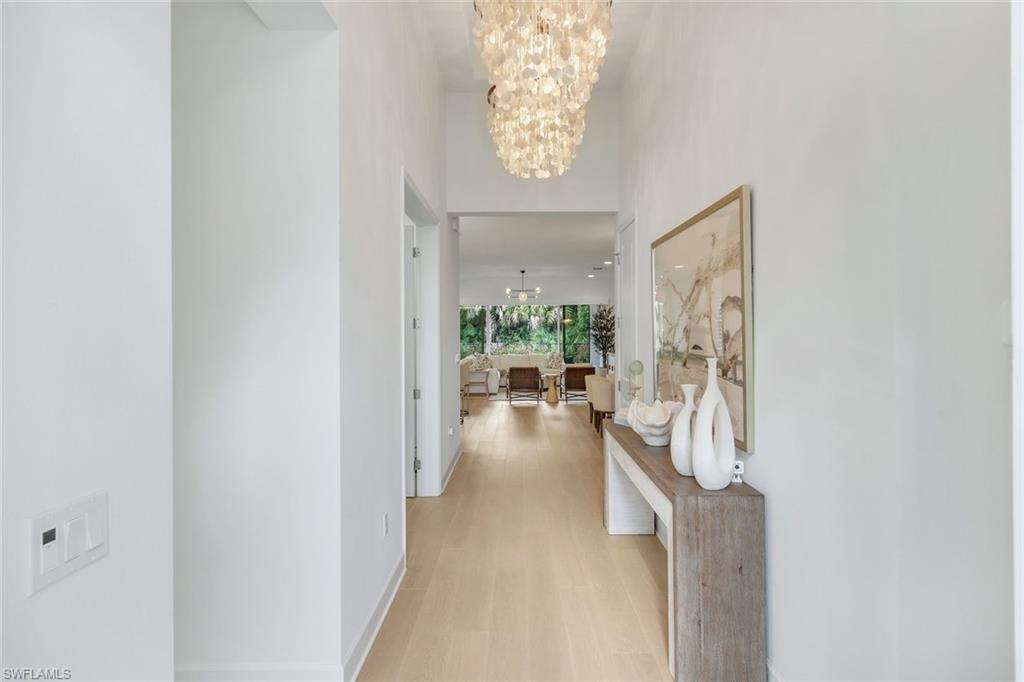 VALENCIA TRAILS - Residential