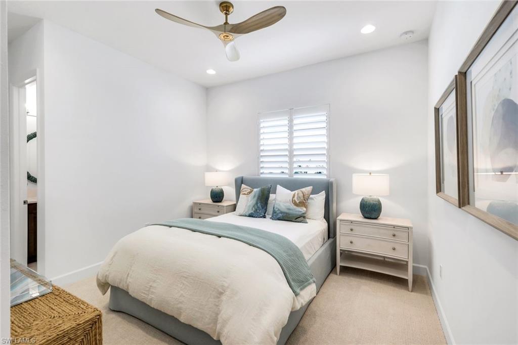 VALENCIA TRAILS - Residential