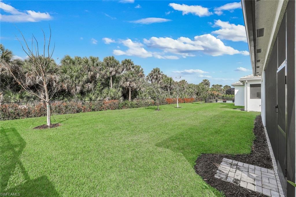 VALENCIA TRAILS - Residential