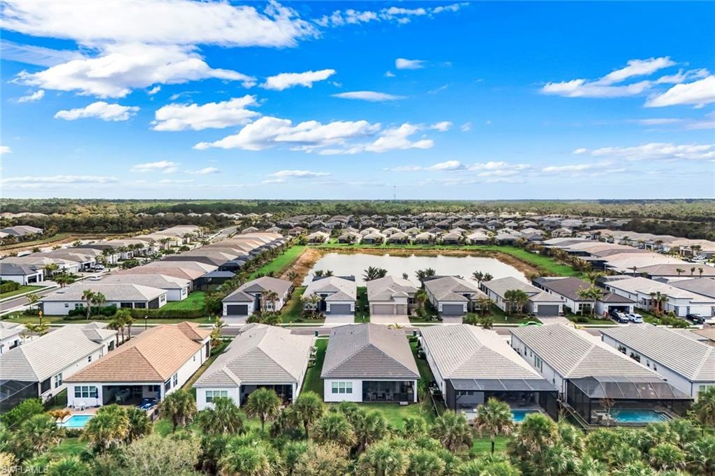 VALENCIA TRAILS - Residential