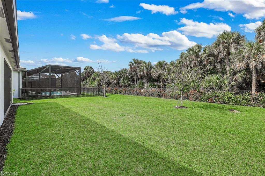 VALENCIA TRAILS - Residential