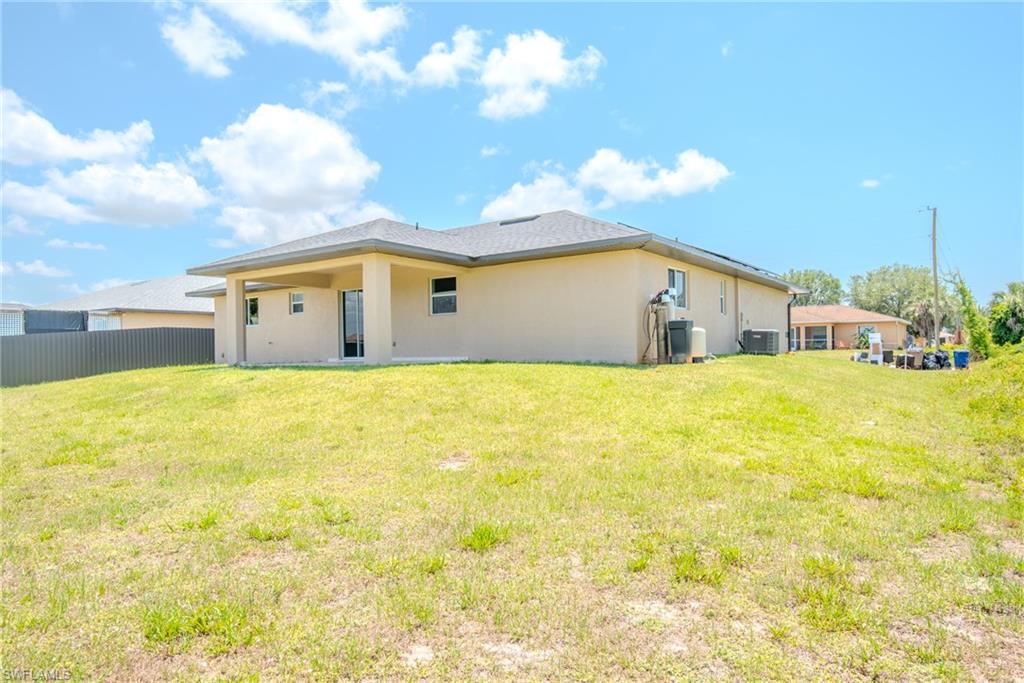 LEHIGH ACRES - Residential