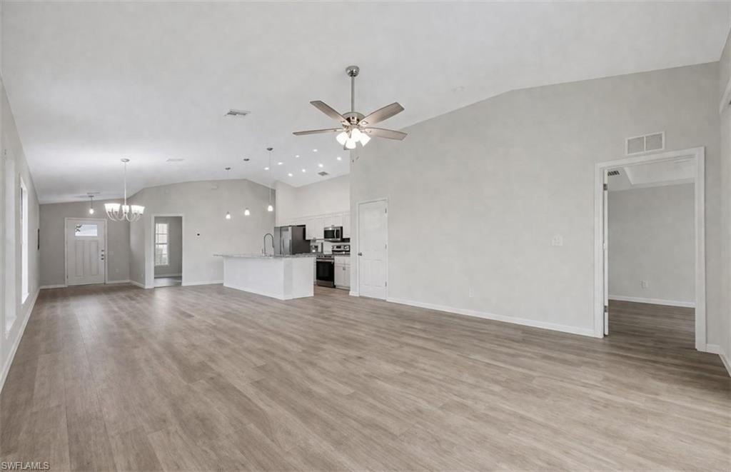 PORT LABELLE - Residential