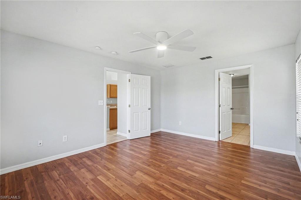 TOWN LAKES - Residential