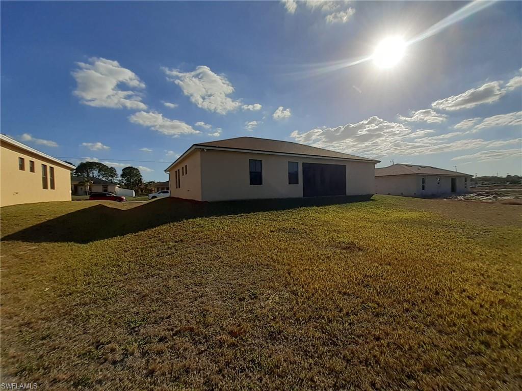 LEHIGH ACRES - Residential