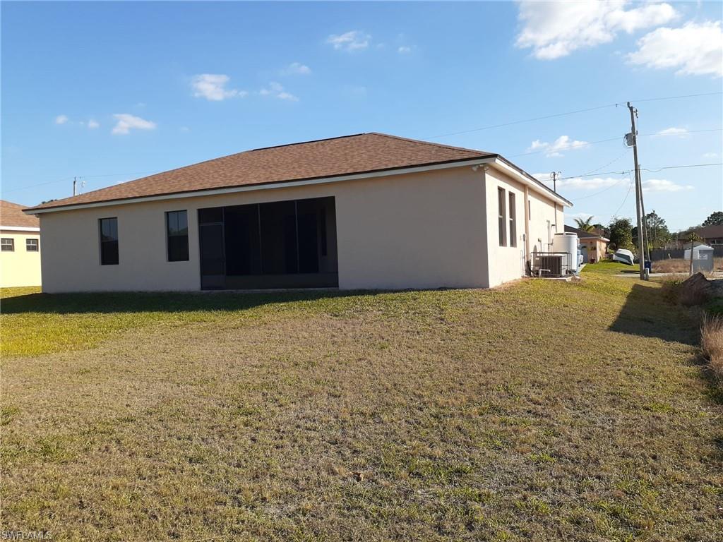 LEHIGH ACRES - Residential