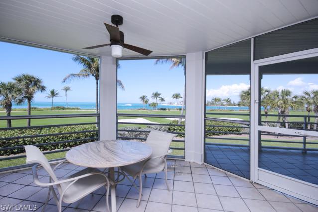 LAND'S END - Residential