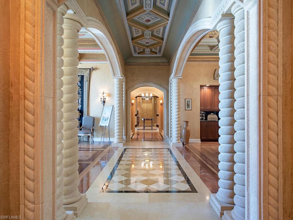 LA SCALA AT THE COLONY - Residential