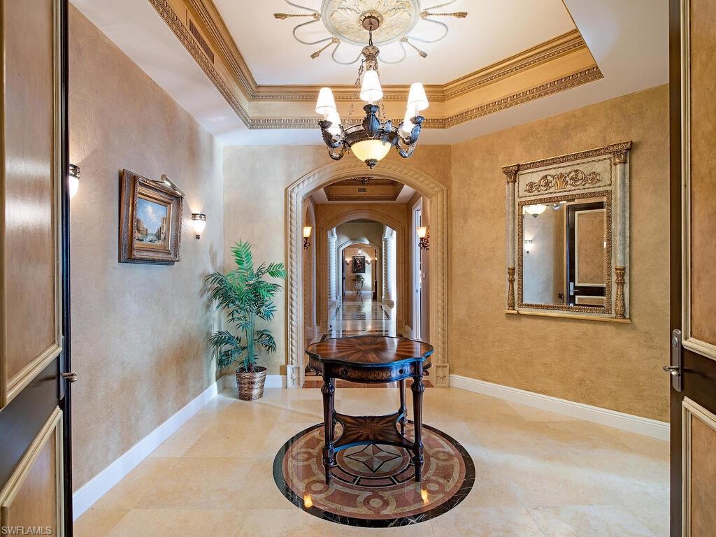 LA SCALA AT THE COLONY - Residential