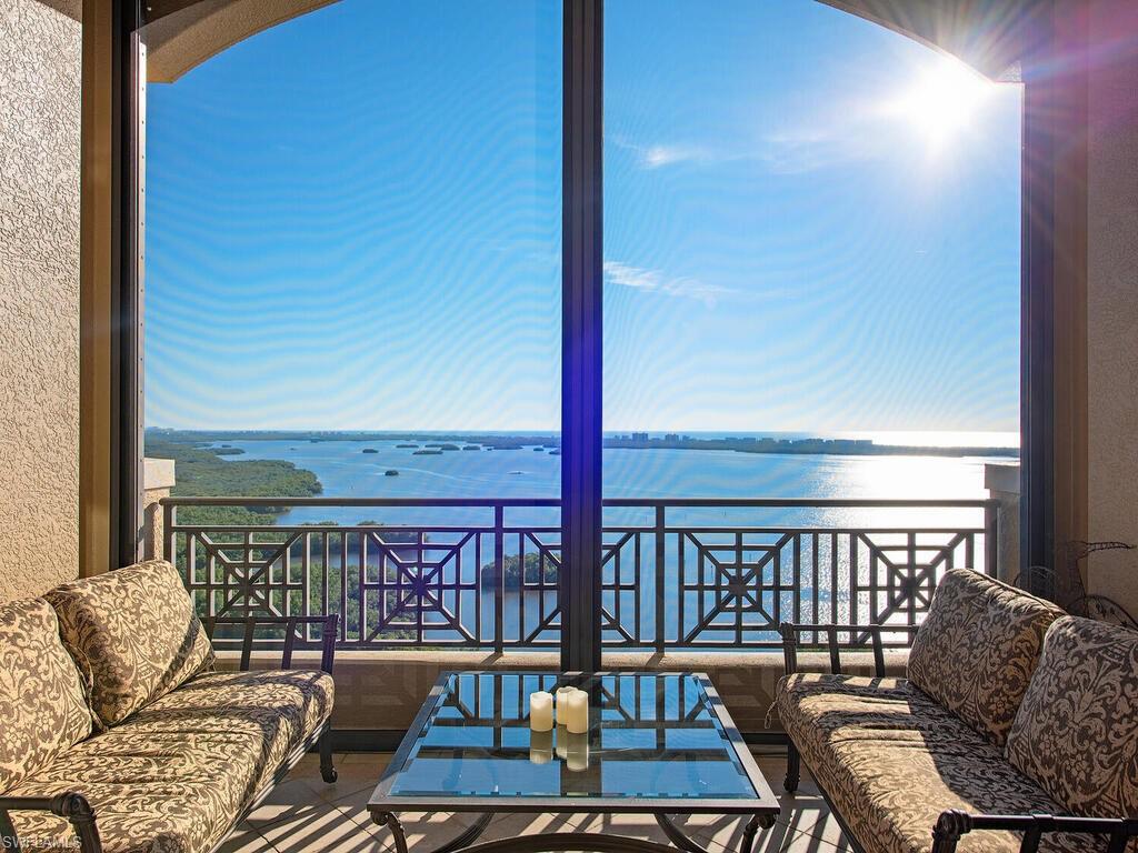 LA SCALA AT THE COLONY - Residential