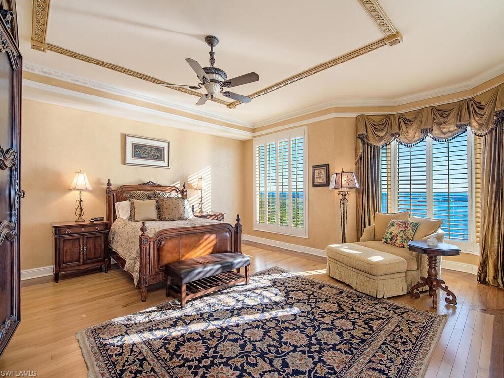 LA SCALA AT THE COLONY - Residential