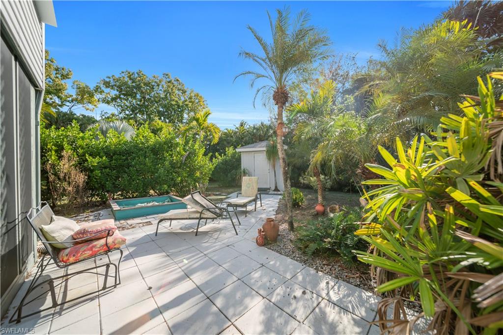 LAKESIDE - Residential