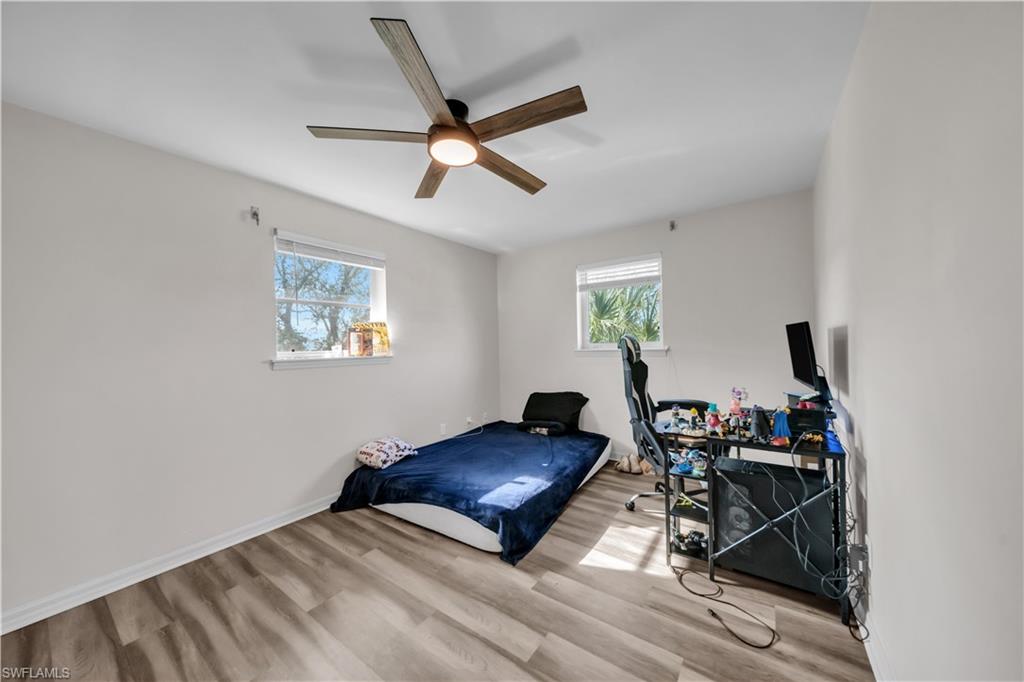 LAKESIDE - Residential