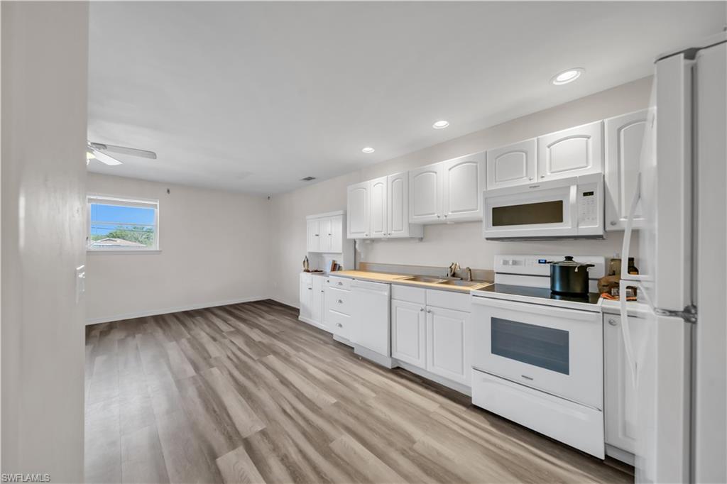 LAKESIDE - Residential