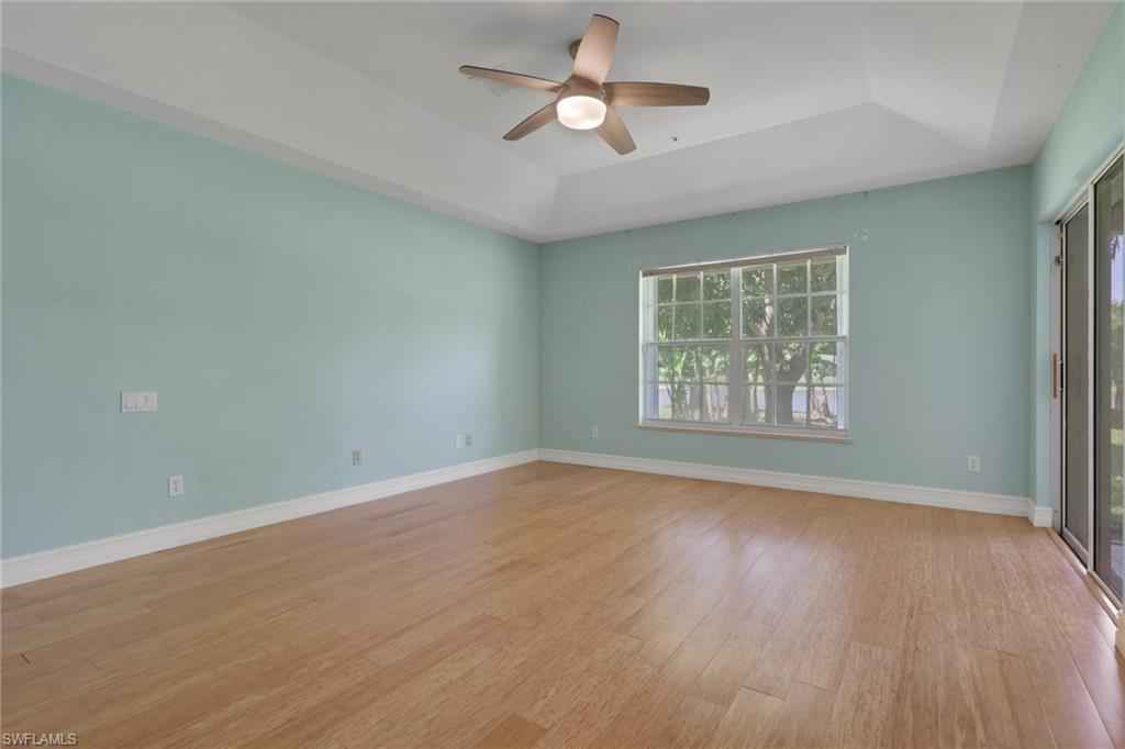 VALLEY OAK - Residential