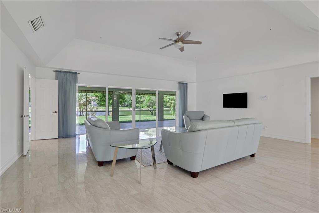 VALLEY OAK - Residential