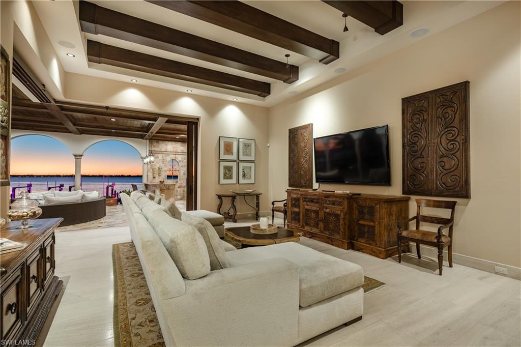 FORT MYERS - Residential