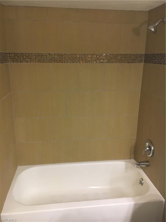 SAN CARLOS PARK - Residential