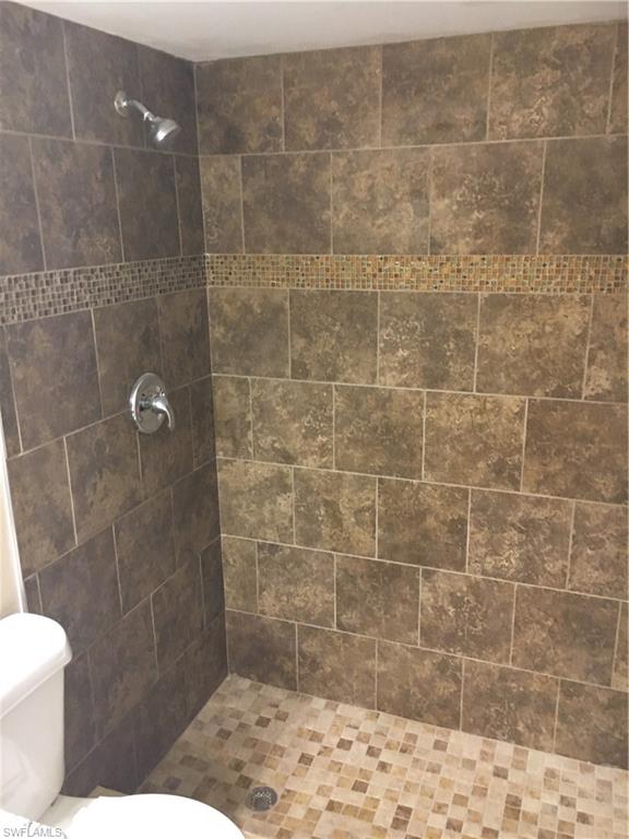 SAN CARLOS PARK - Residential