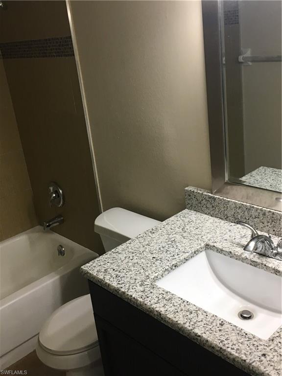 SAN CARLOS PARK - Residential