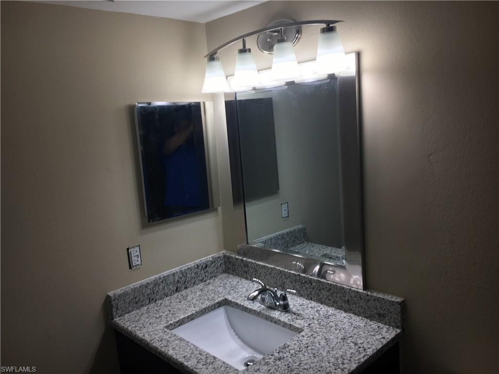 SAN CARLOS PARK - Residential