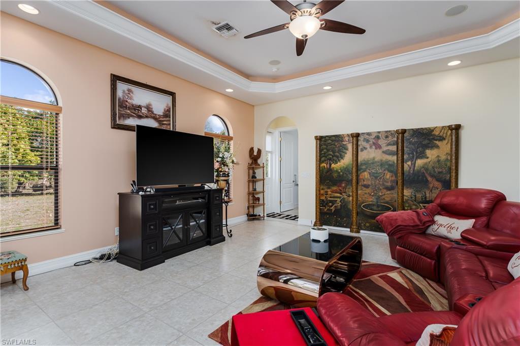 GOLDEN GATE ESTATES - Residential