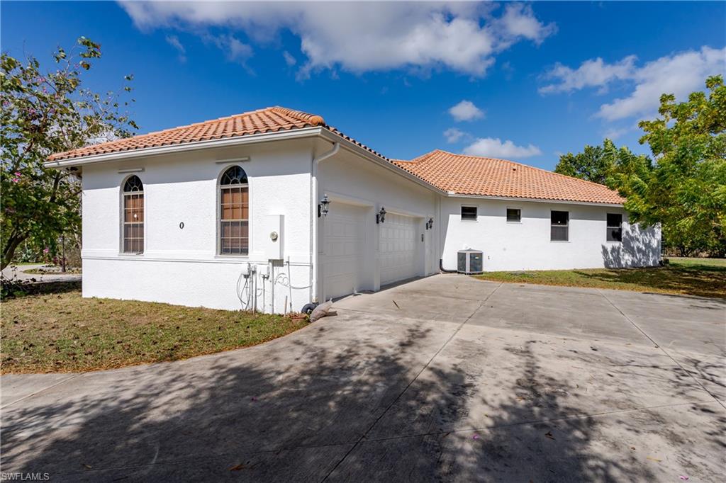 GOLDEN GATE ESTATES - Residential