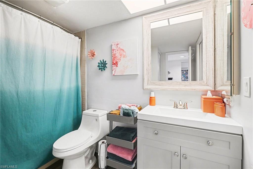 LAKESIDE AT LOCHMOOR CONDO - Residential