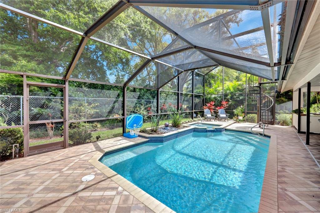 SPANISH WELLS - Residential