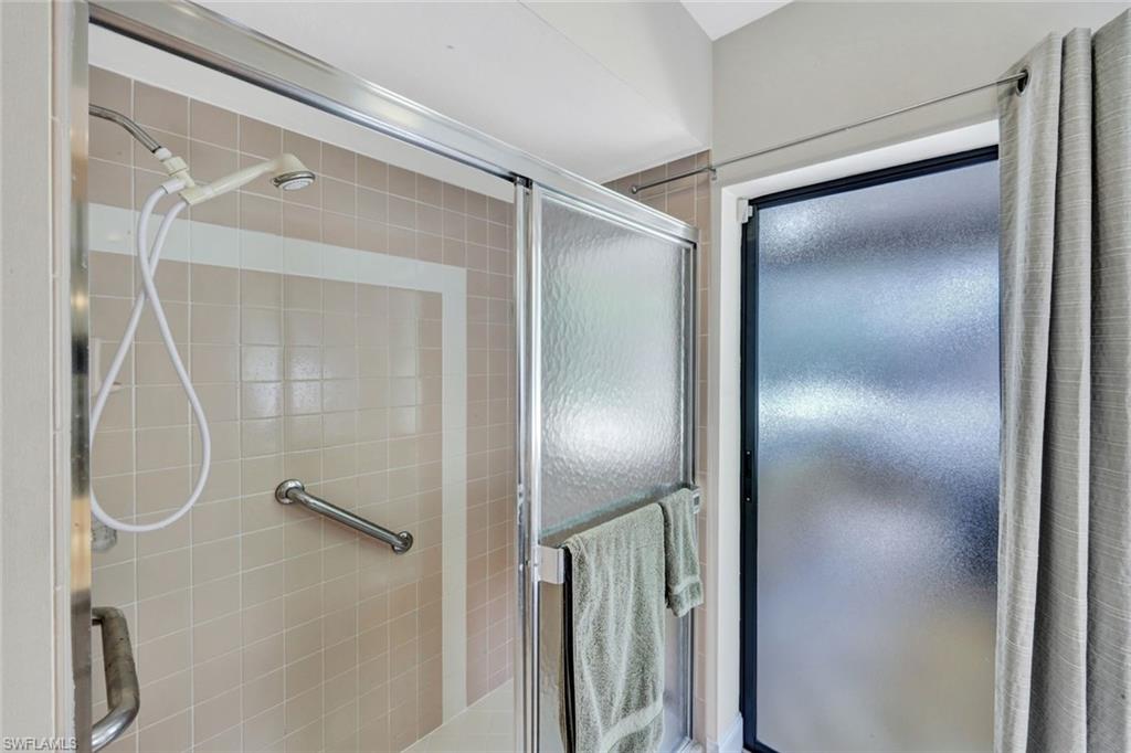 SPANISH WELLS - Residential