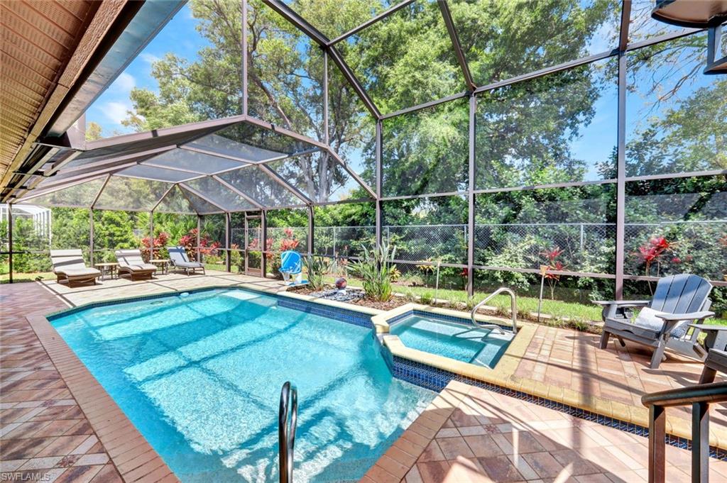 SPANISH WELLS - Residential