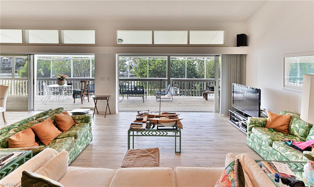 SOUTHPORT ON THE BAY - Residential