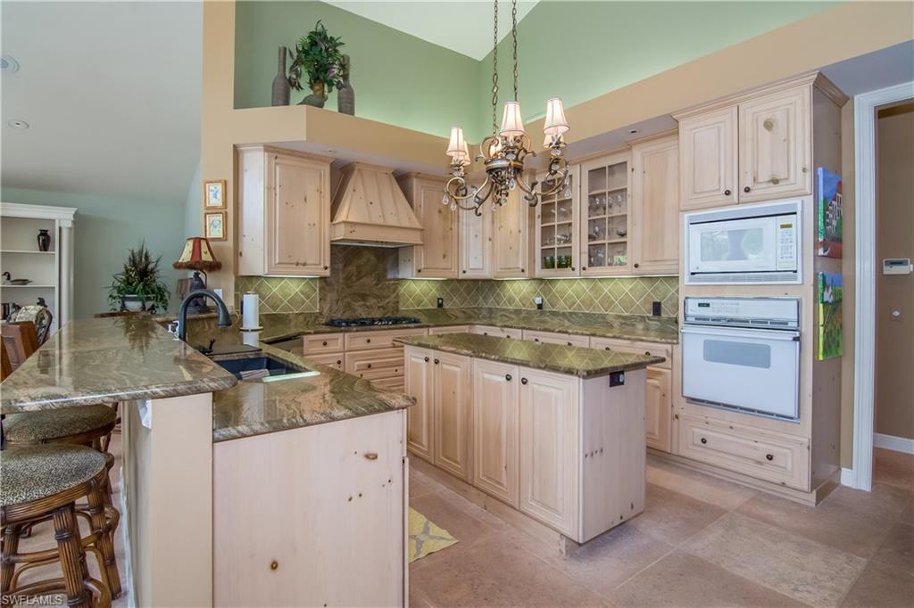 ROSEMEADE - Residential