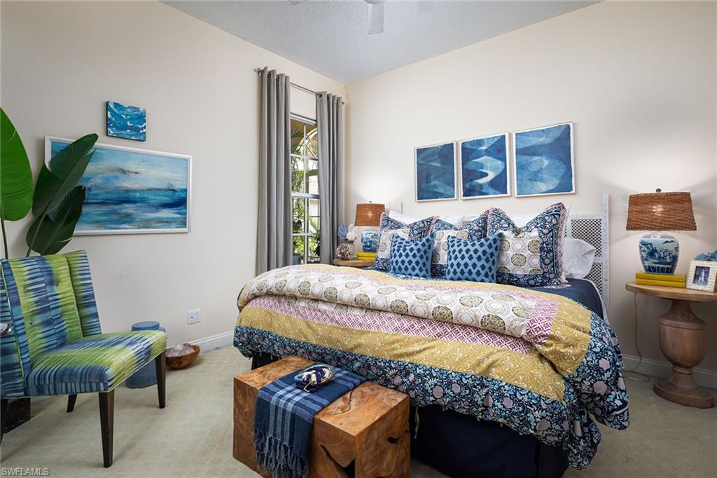 VILLAGE WALK - Residential