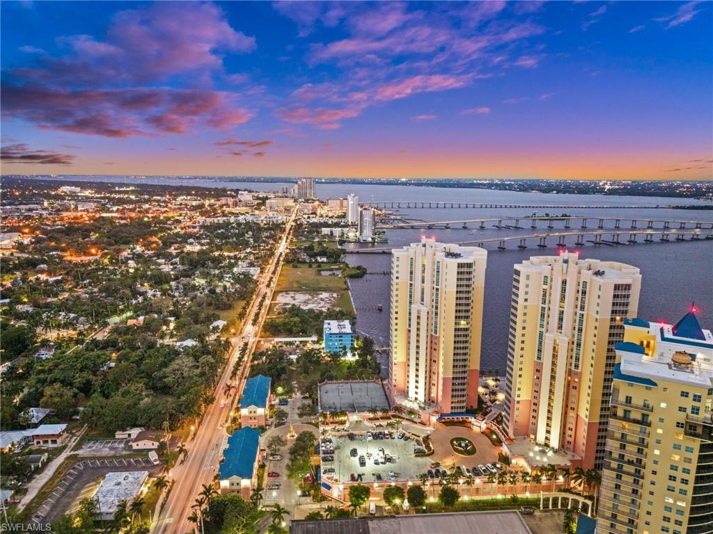 ST. TROPEZ - Residential