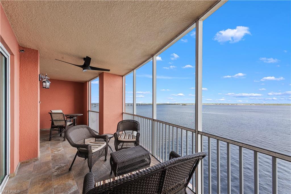 ST. TROPEZ - Residential