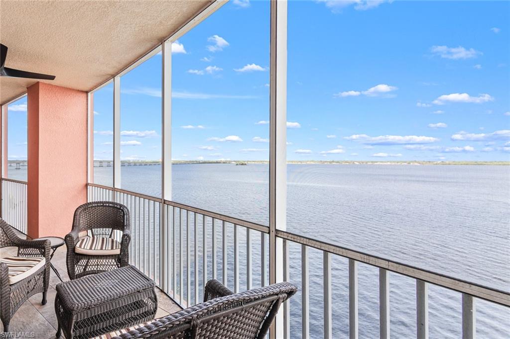 ST. TROPEZ - Residential