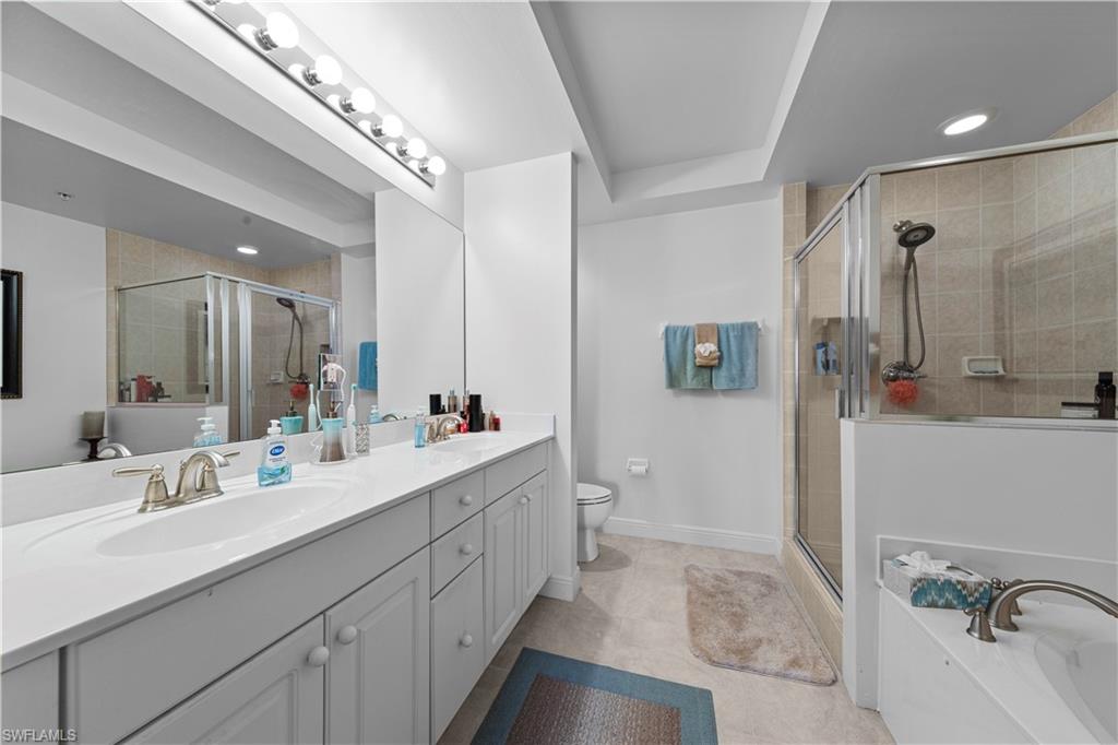 ST. TROPEZ - Residential