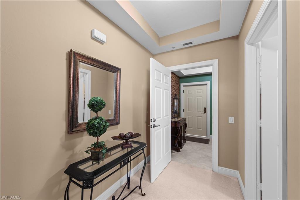 ST. TROPEZ - Residential