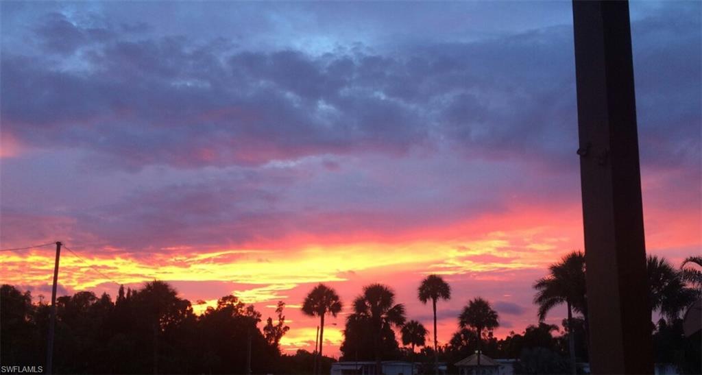 LAZY DAYS MOBILE VILLAGE - Residential