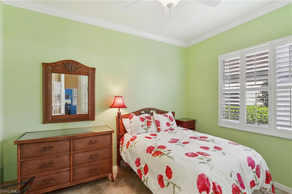 BRADFORD LAKES - Residential