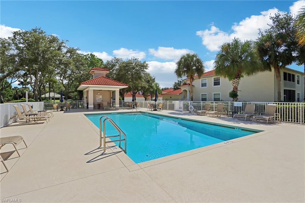 BRADFORD LAKES - Residential