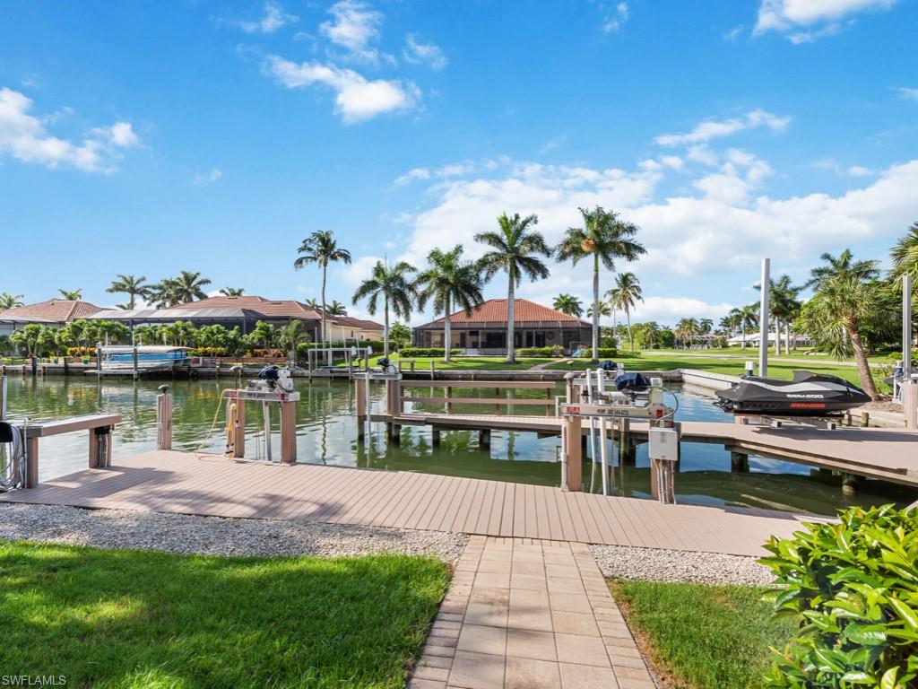 MARCO BEACH - Residential