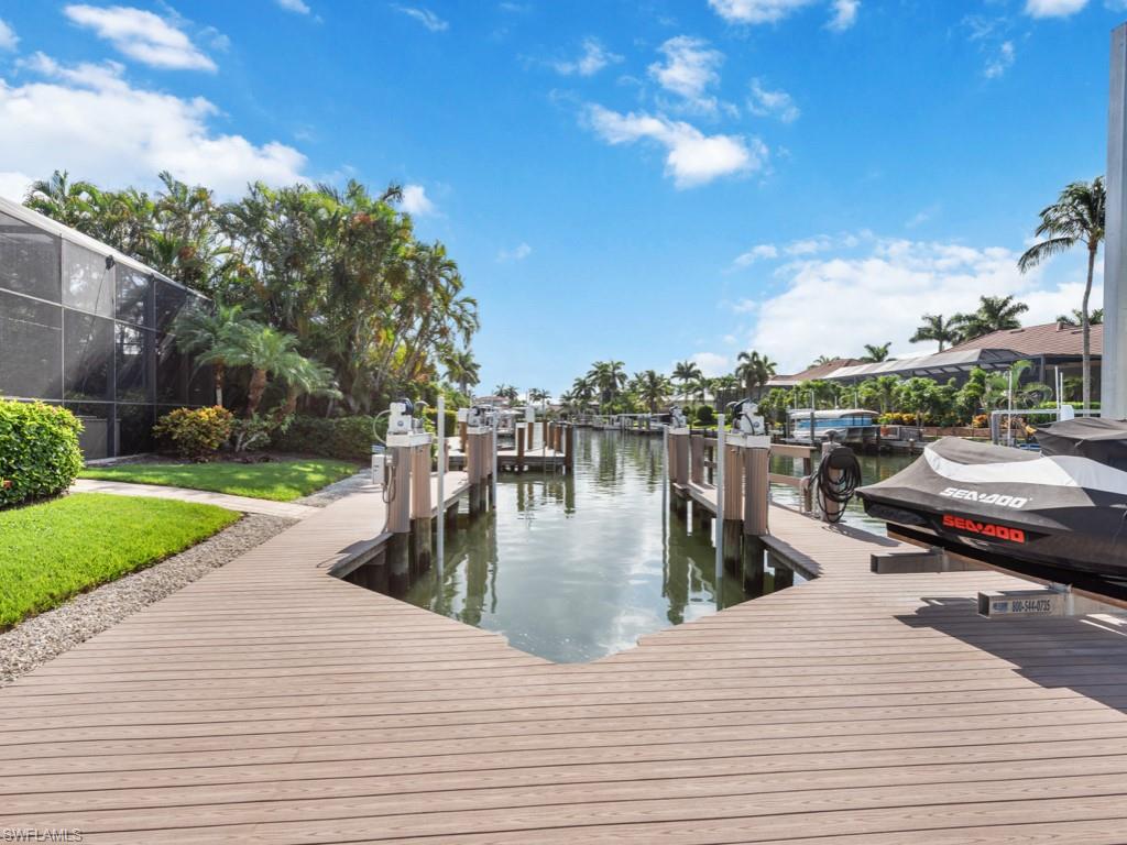 MARCO BEACH - Residential