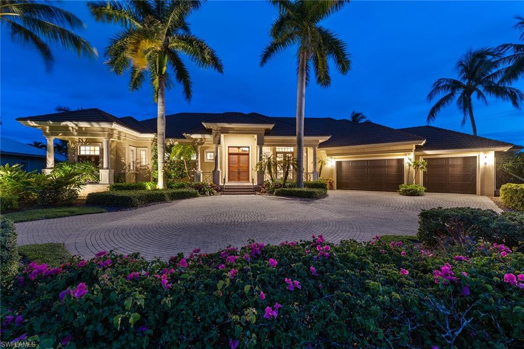 MARCO BEACH - Residential