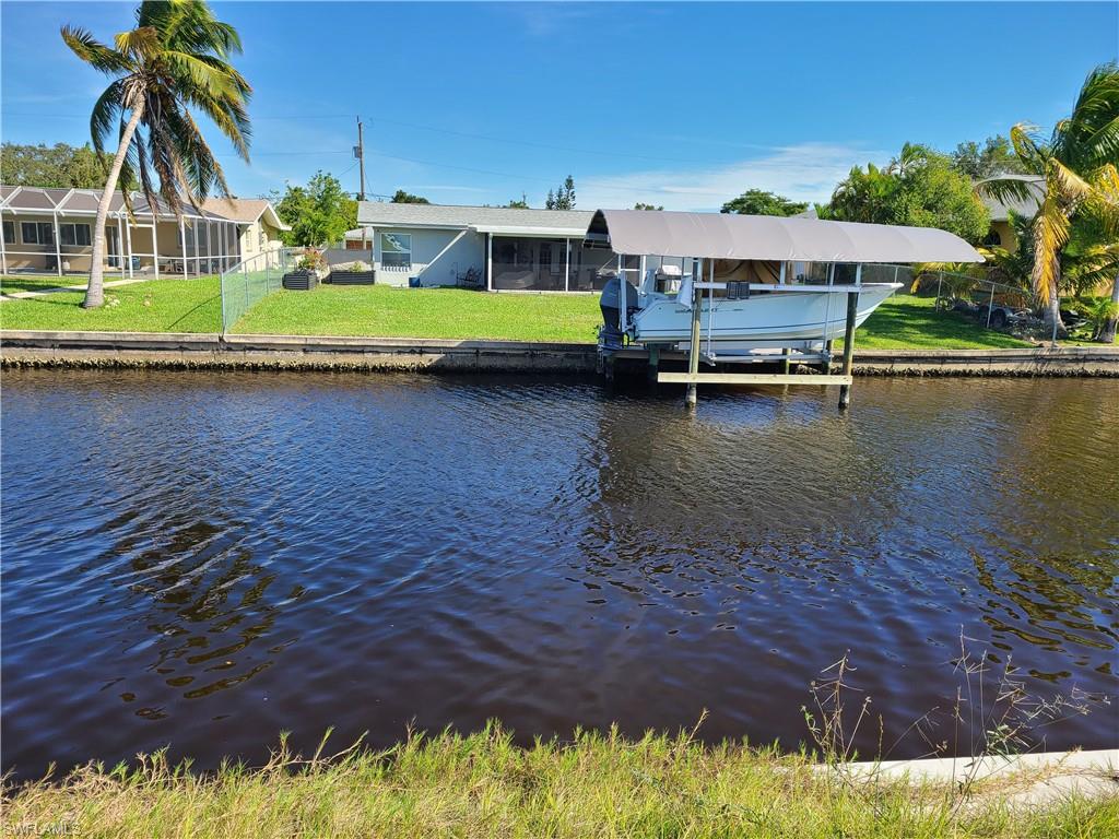 CAPE CORAL - Land