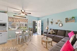 AQUARIUS APTS OF MARCO ISLAND - Residential